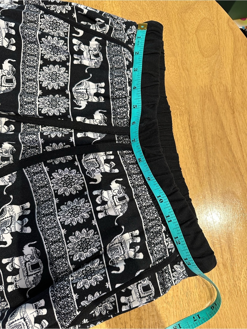 Black and White Elephant Print Jogger Pants with Elastic Waist Band Size Small - Picture 6 of 12